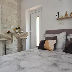  Appartamento Studio Apartman Gržetić
