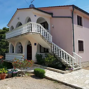Ruzmarin Apartament