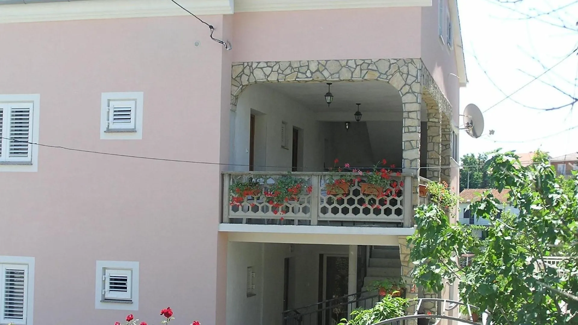 Zwei Zimmer Wohnung Radosav location